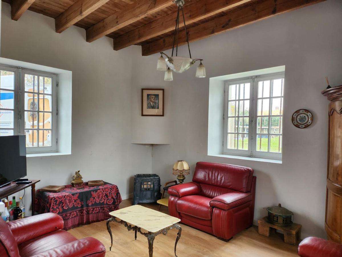 Maison Chaleureuse Et Familiale.